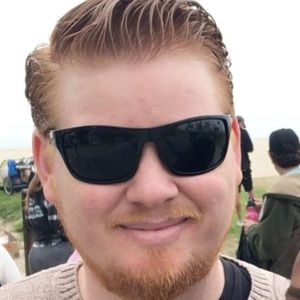 Meet your Posher, Gregory